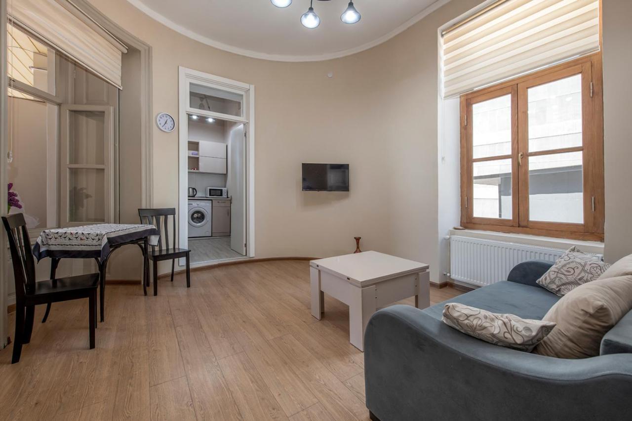 Orbeliani Apartament *